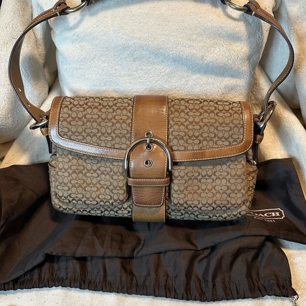 Vintage Y2K Coach Mini signature Soho flap, double pocket shoulder bag 1463